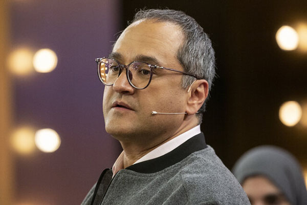 شما هم به جشن تولد محمد بحرانی دعوت هستید | یک روز با خندوانه در یک گزارش خوب 62113727.jpg