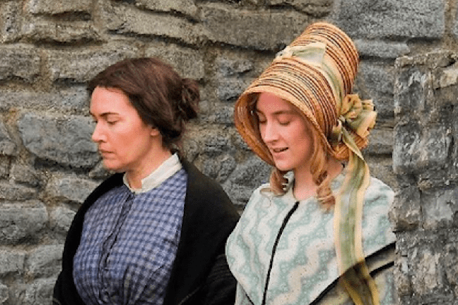 کیت وینسلت و سرشا رونان در فیلم آمونیت کیت وینسلت و سرشا رونان در فیلم آمونیت