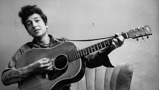 باب دیلن سرآغاز یک اتفاق خوب در جایزه نوبل ادبیات امسال Bob_Dylan_Wins_2016_Nobel_Prize_For_Literature_1.jpg