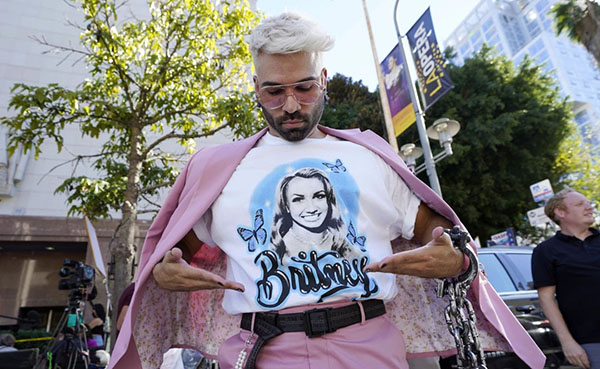 Britney-Spears-Termination (13).jpg