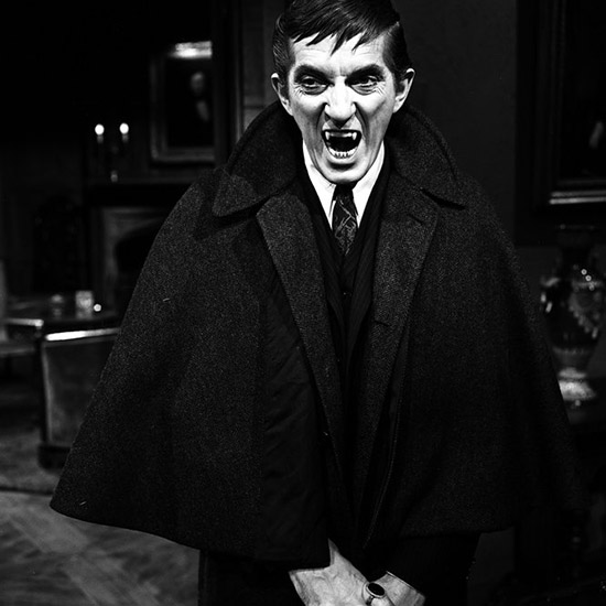 Jonathan_Frid_as_Barnabas_Collins.jpg