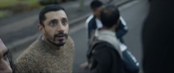 نگاهی به فیلم کوتاه «خداحافظی طولانی» با بازی ریز احمد | من حقیقتام را تف کردم، قهوهای است The Long Goodbye 2020 (3).jpg