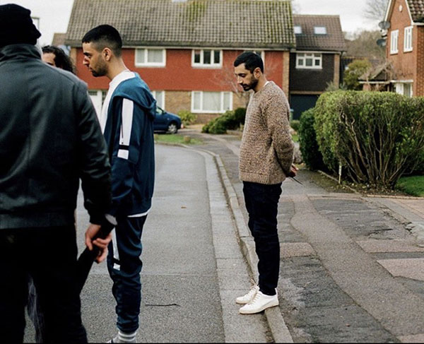 نگاهی به فیلم کوتاه «خداحافظی طولانی» با بازی ریز احمد | من حقیقتام را تف کردم، قهوهای است The Long Goodbye 2020 (4).jpg