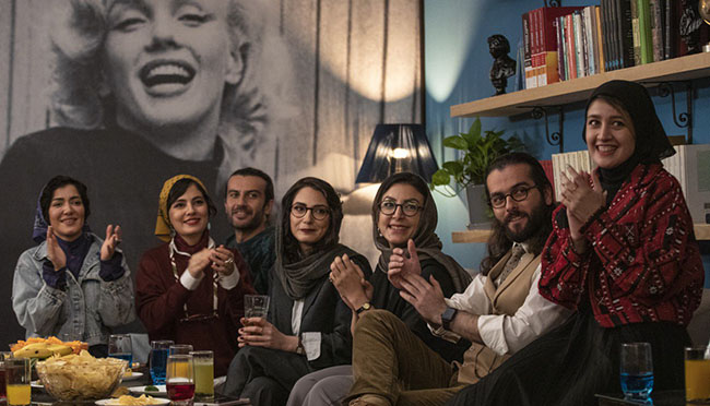 خبرها و تصاویر جدید از دومین فیلم «مهران مدیری» mehrammodirisaate6 (11).jpg