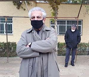 گزارشی از خاکسپاری چنگیز جلیلوند و کامبوزیا پرتوی + عکس photo_2020-11-25_15-53-49.jpg