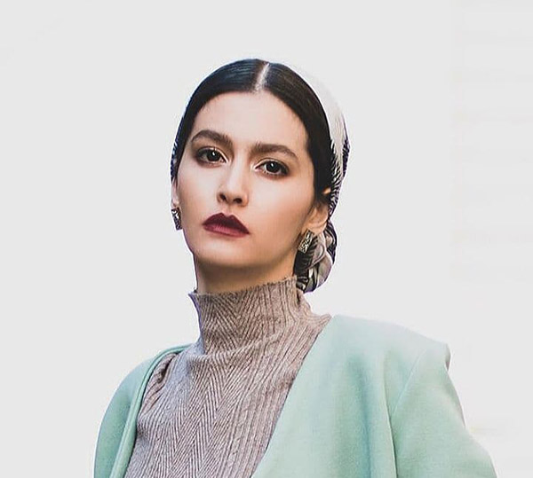 عکسهایی از پردیس احمدیه که خبر زرد روز شد photo_2021-02-21_13-38-48.jpg